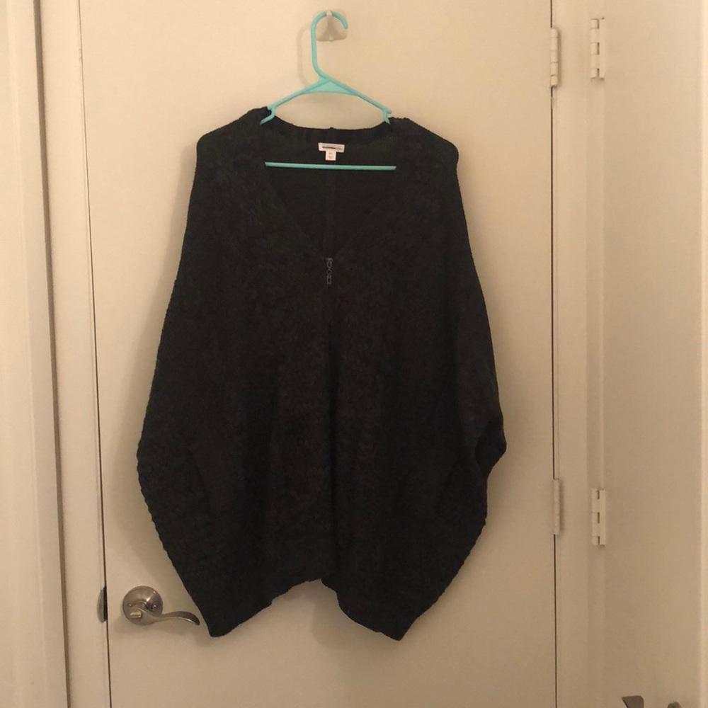 Xhilaration Zip Up Poncho